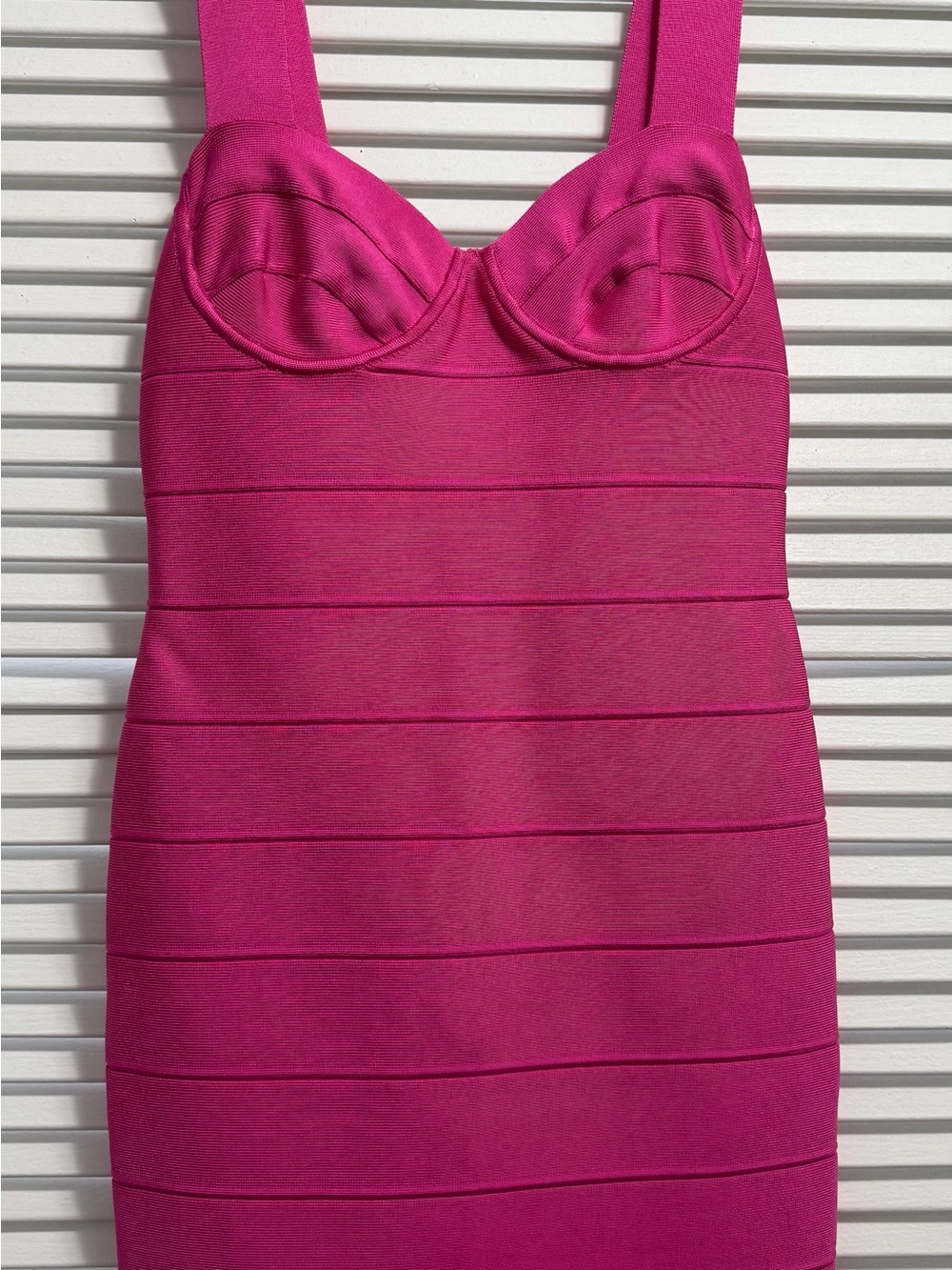 BNWT $590 AUTHENTIC HERVE LEGER (NOT H&M) Fitted Bustier Bandage Dress Hot Pink